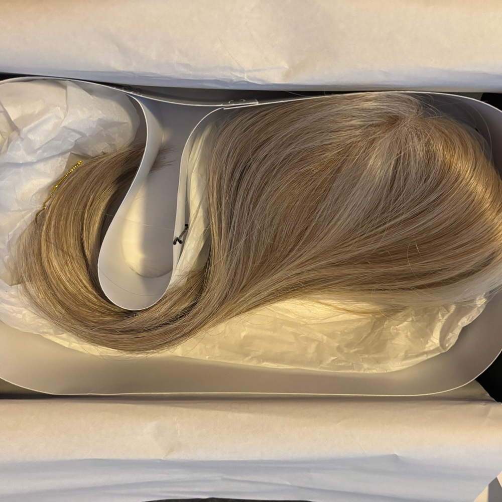 Belletres hair topper - Picture 6 of 11